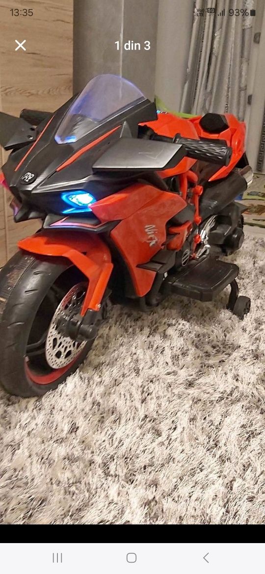 Vând motor electric