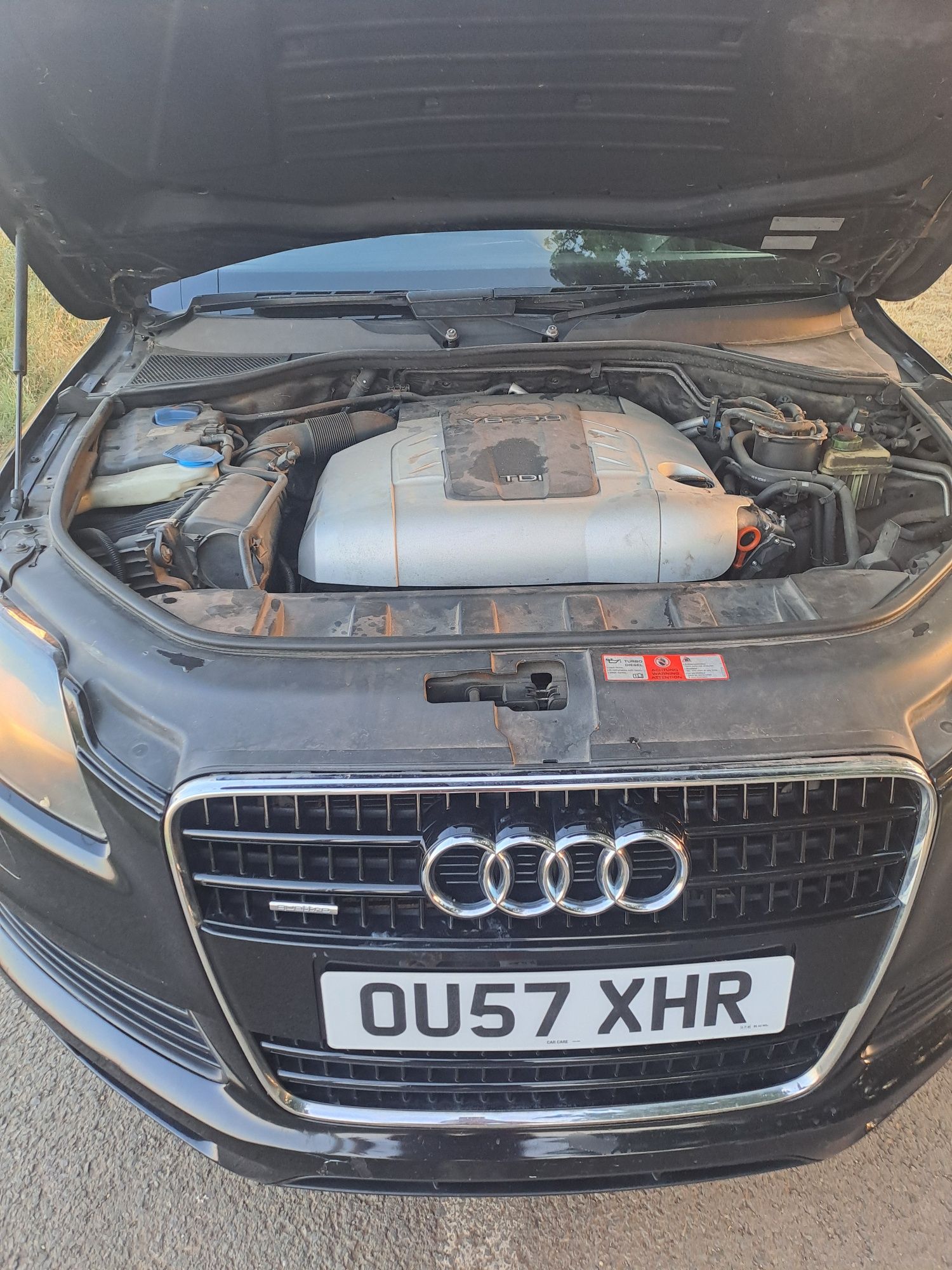 Vând Motor Audi Q7  3.0 Tdi BUG