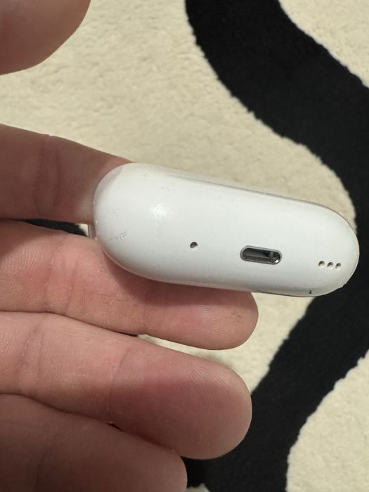 dock Apple AirPods Pro 2nd Gen 2 2023 A2968Magsafe USB-C
