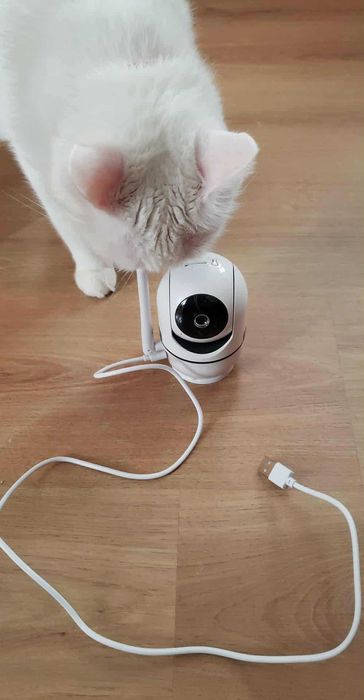 Camera supraveghere video, rotativa