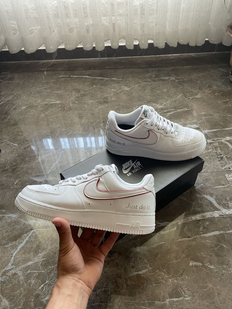Nike Air Force 1