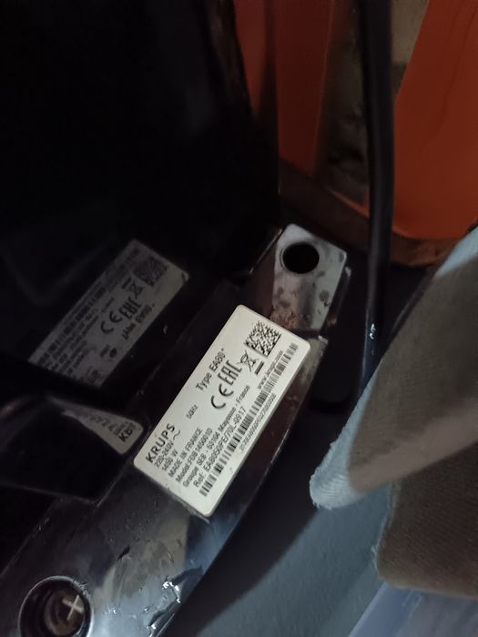 De vânzare expresor Krups EA80 automat pentru piese