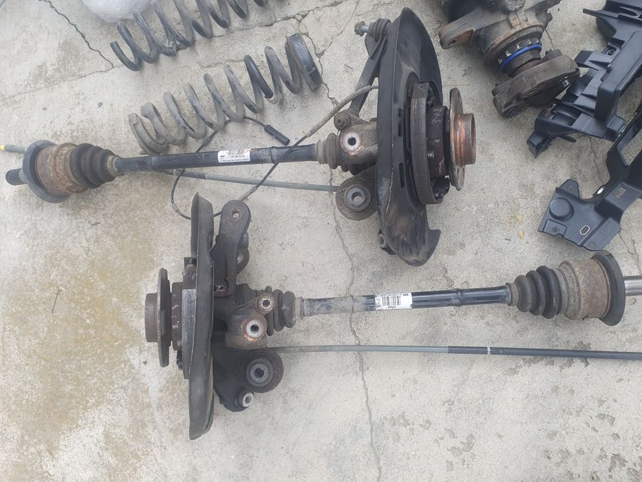 Punte grup planetara fuzeta stanga dreapta spate brat bascula BMW F34