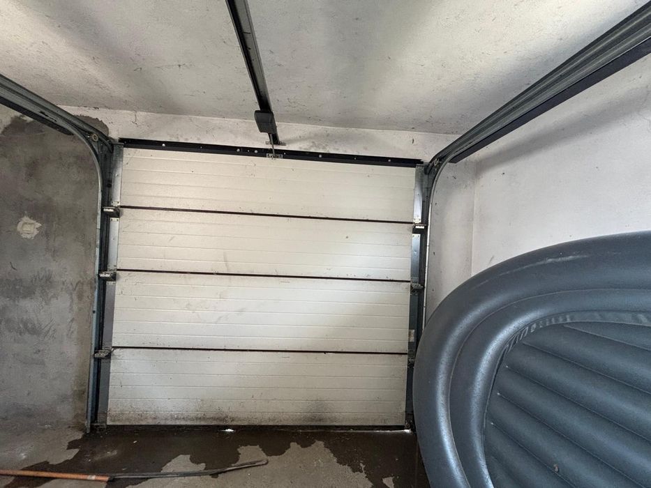 Usa garaj culoare maro mcagroup