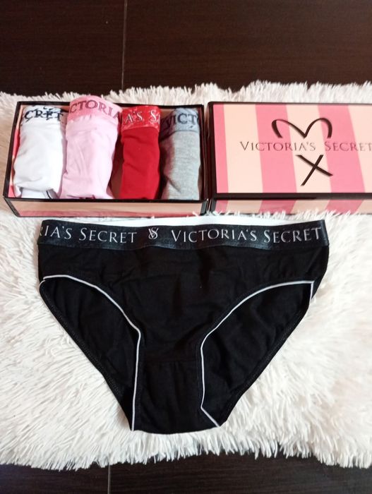 Комплект дамско бельо