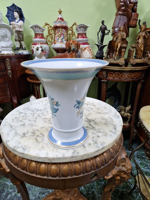 Рядка антикварна дизайнерска немска порцеланова ваза KAISER