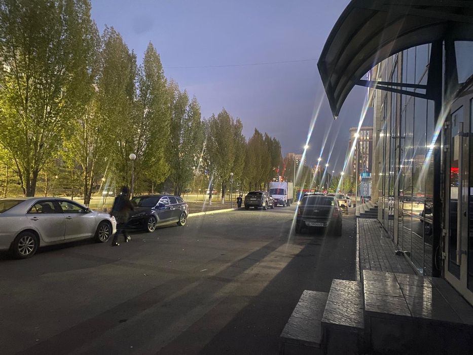 Аренда Помещение 590кв 1-линия по Жанибека Керей