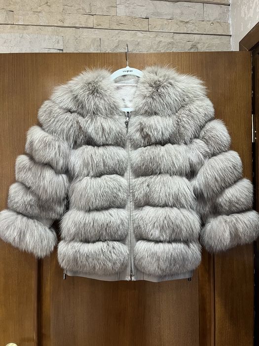 Луксозно палто от естествен косъм – размер S | Подвижни ръкави с цип