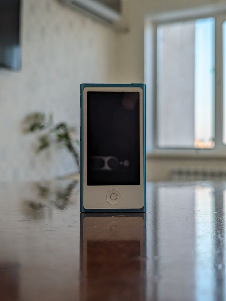 iPod nano 7, 16gb, blue