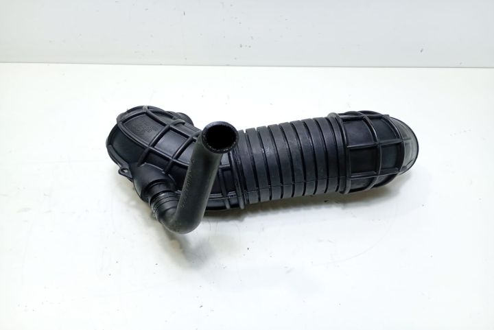 Furtun admisie aer 8E0129615J Audi A4 B7