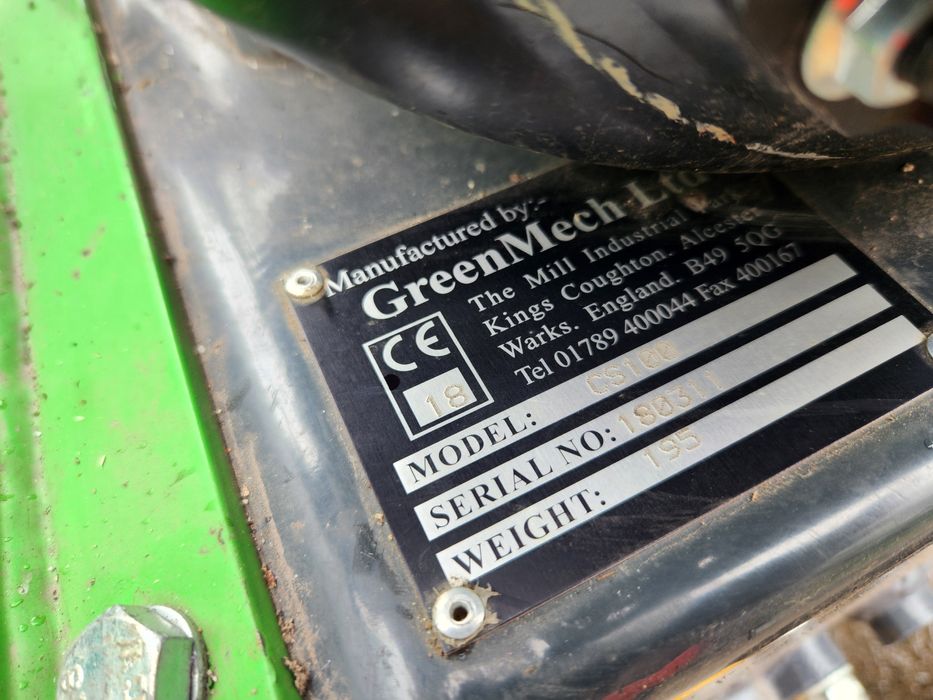 Tocător/crengi/lemn de la GreenMech CS100 tip remorca