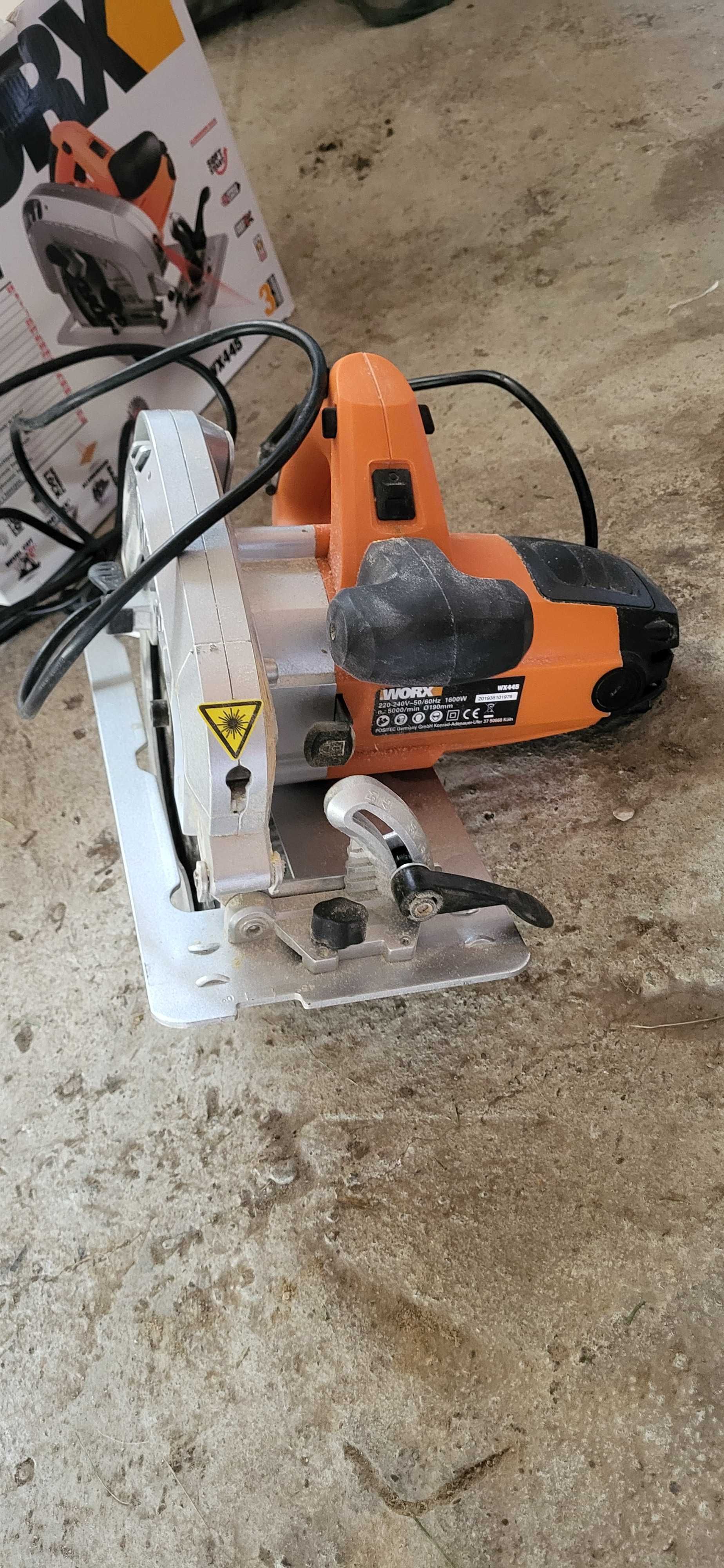 Fierăstrău circular manual Worx WX445 1600W max. 66mm