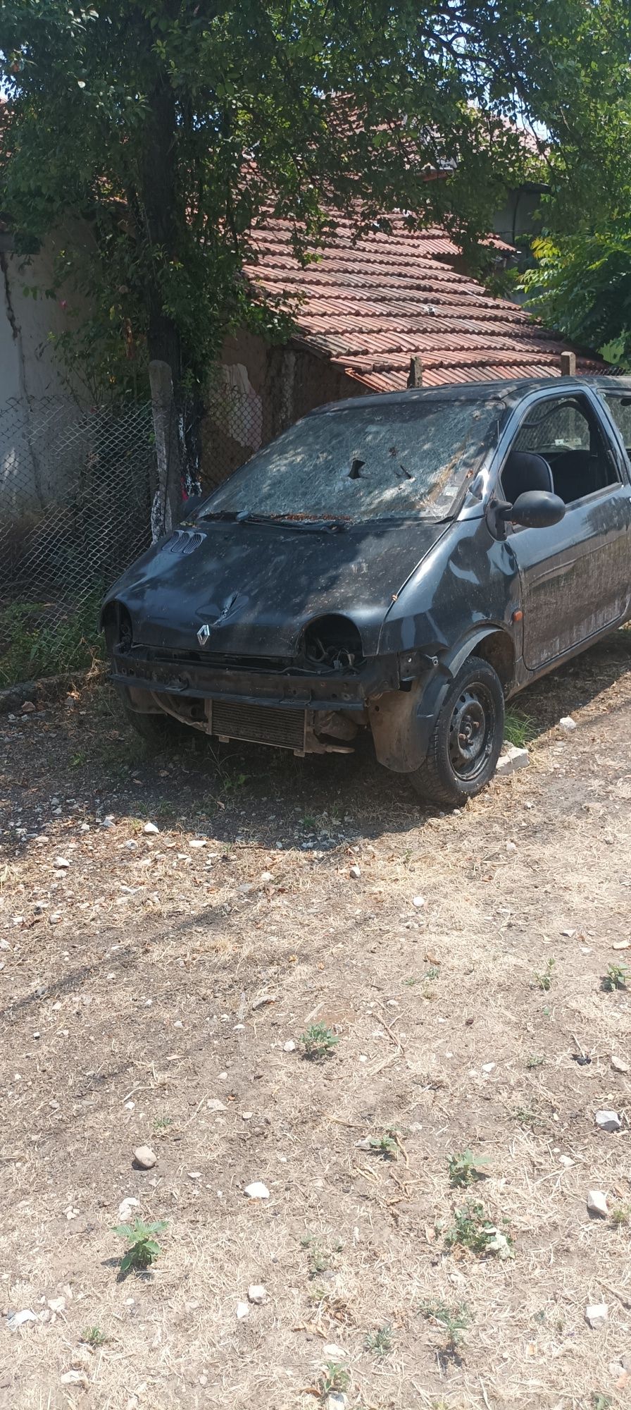Продавам два автомобила