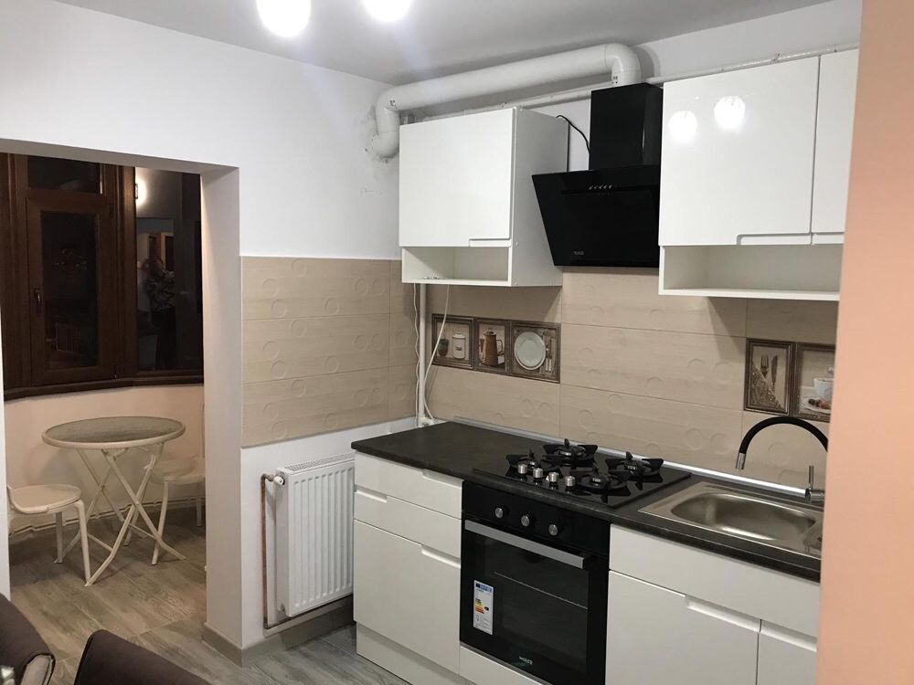 Regim Hotelier Apartament 3 camere, decomandat, 2 bai
