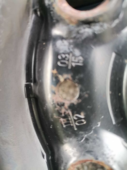 Dunlop 215/65 R16 nerulate în romania folosite doar o lună