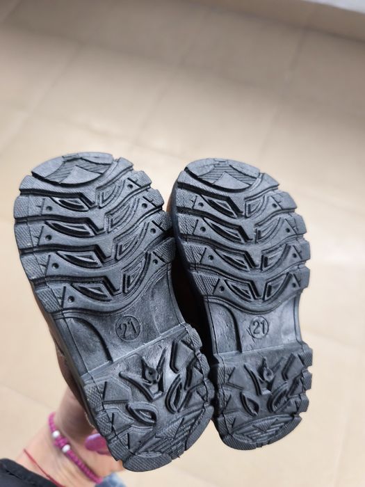 Боти  21 номер нови