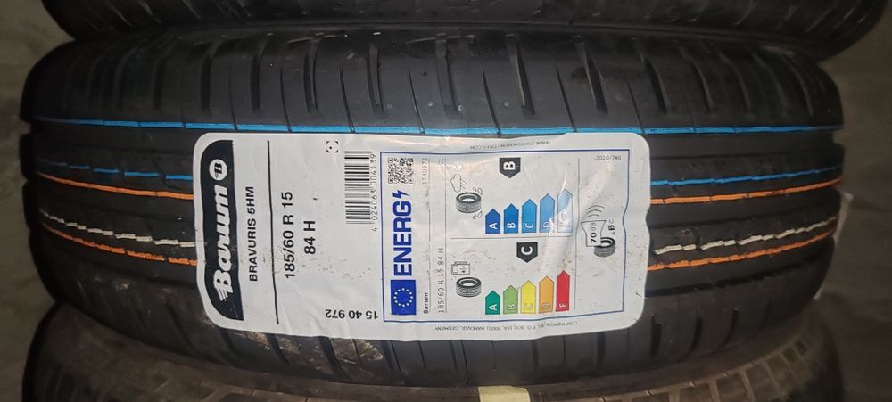 Super oferta!! Set 4 anvelope vara iarna 185 60 15 firestone barum