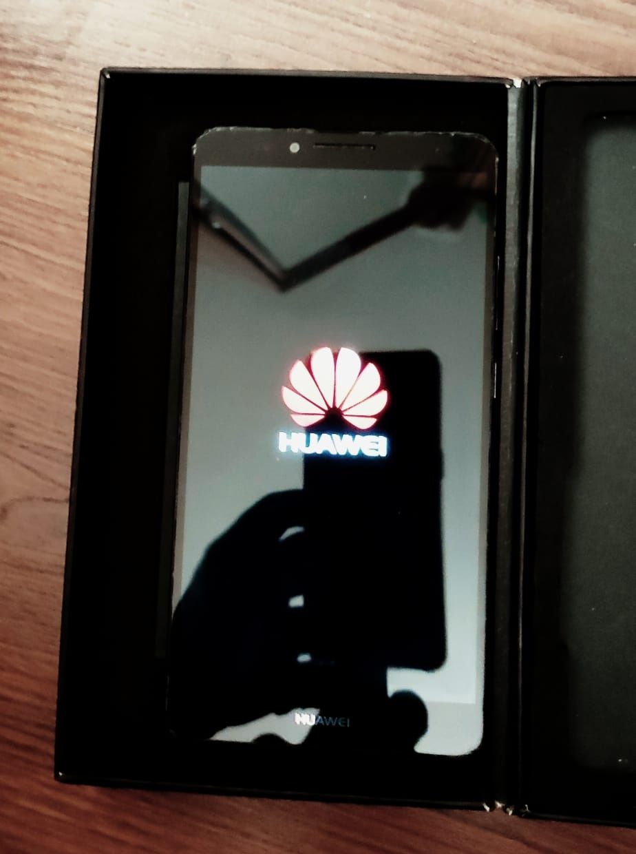 Продам смартфон Huawei Ascend Mate 7