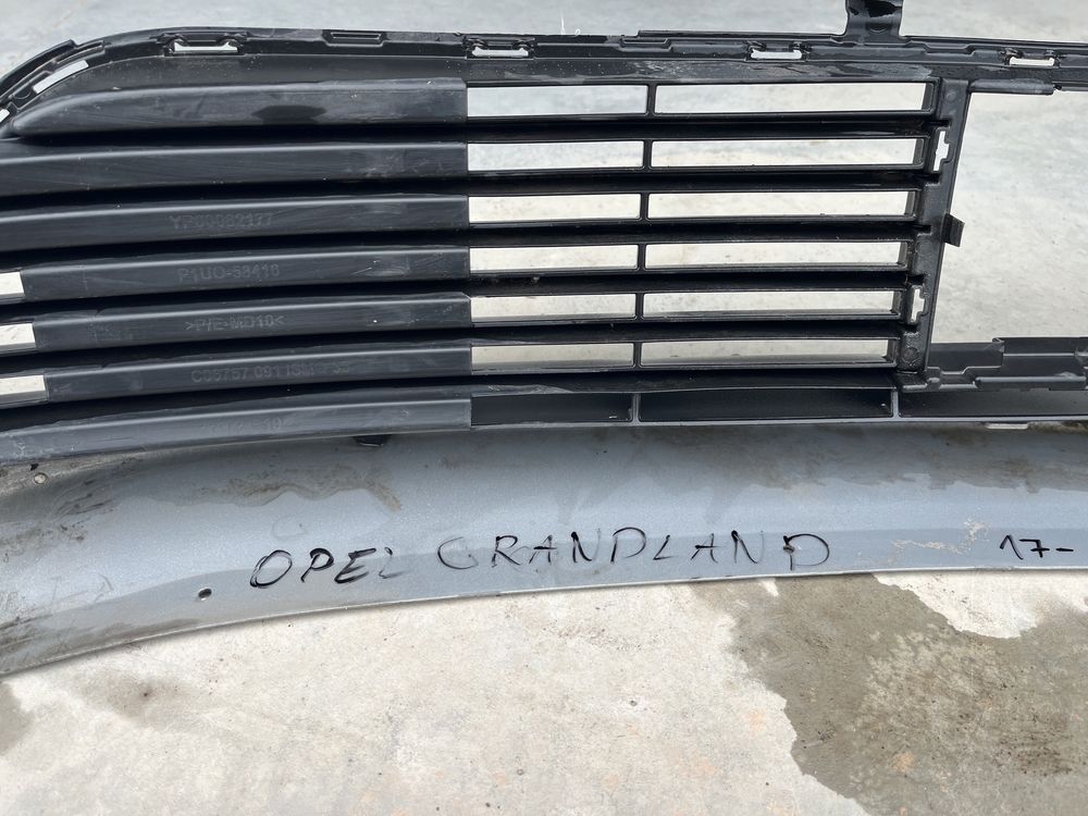 Opel Grandland Решетка Опел 2017-