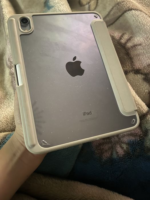 IPAD mini 6 (64 gb)Торг имеется