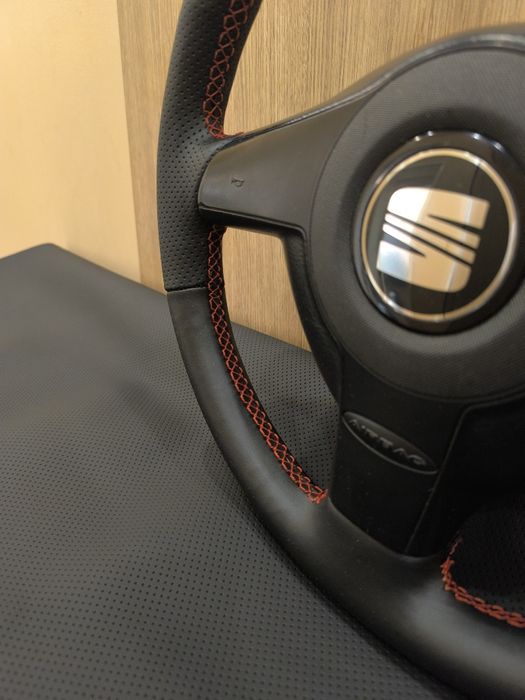 Карбонов волан leon fr