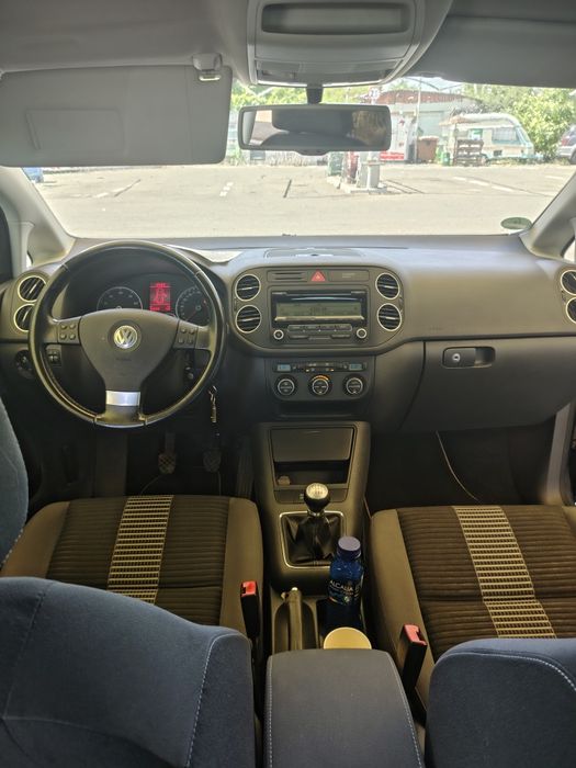 Vw golf 5 plus 1.4 benzină 2009
