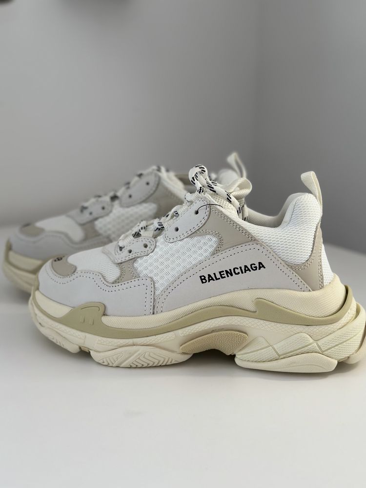 Balenciaga Triple S