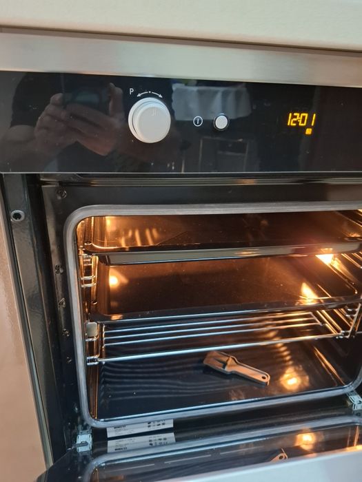 Cuptor electric incorporabil Beko