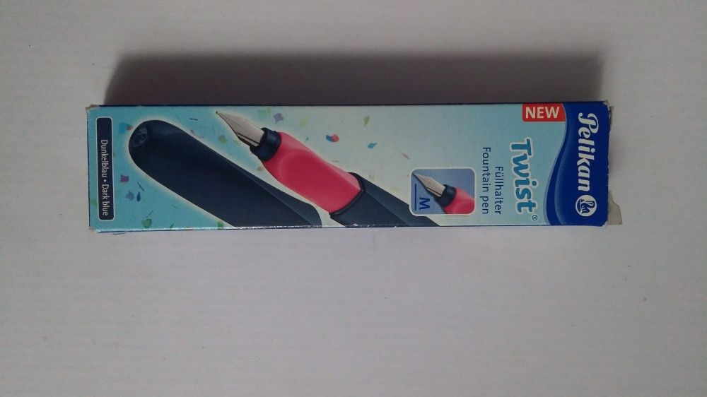 Stilou Pelikan Twist, grip ergonomic - pt. COPII ISTETI SI HARNICI ;-)
