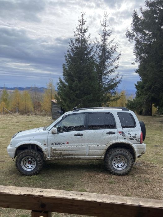 Vand Suzuki Grand Vitara offroad/overlanding
