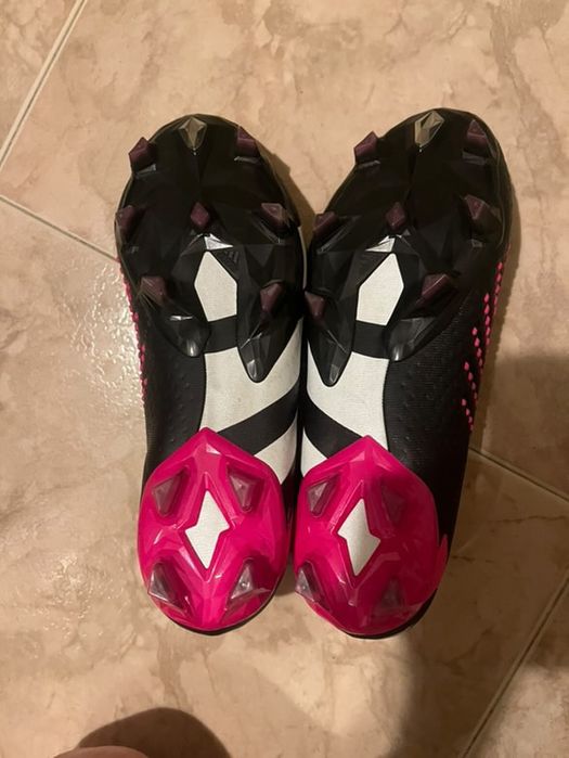 Adidas predator