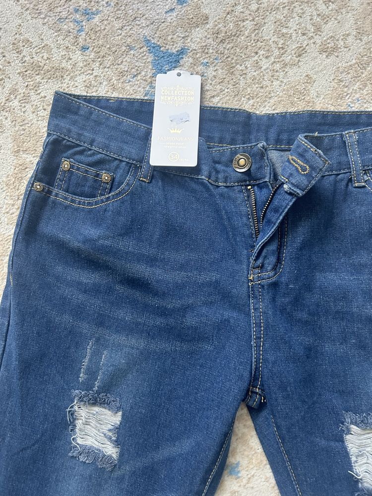Продается джинсы