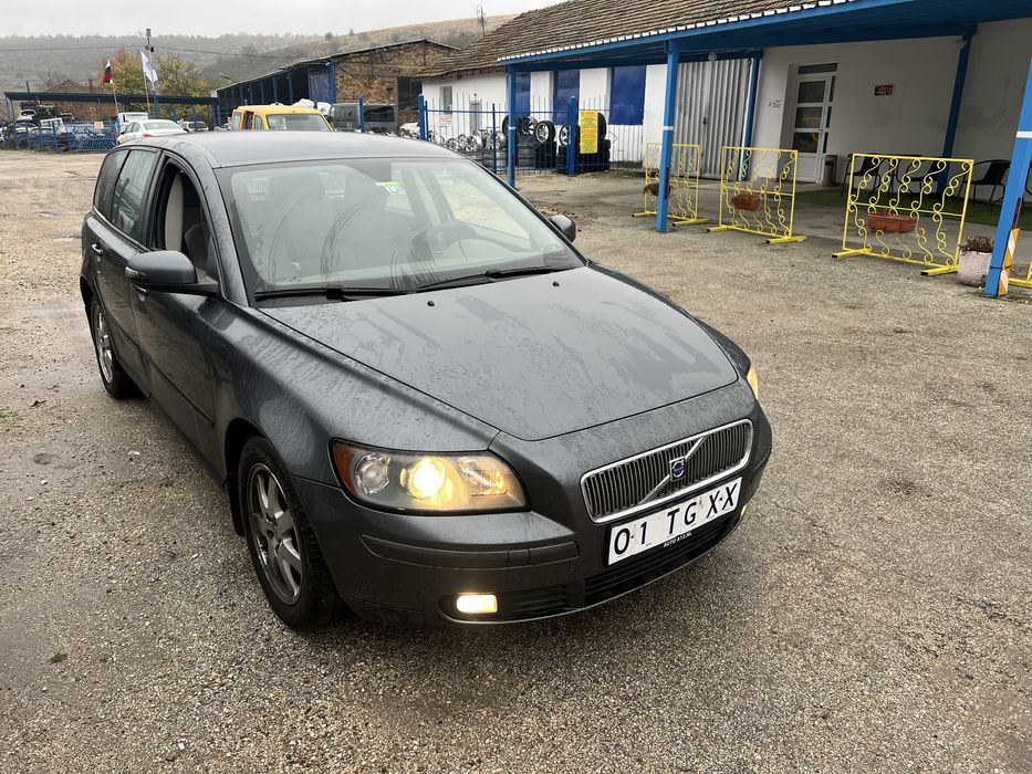 Volvo v50 1.6 hdi  110 кс / Волво в50