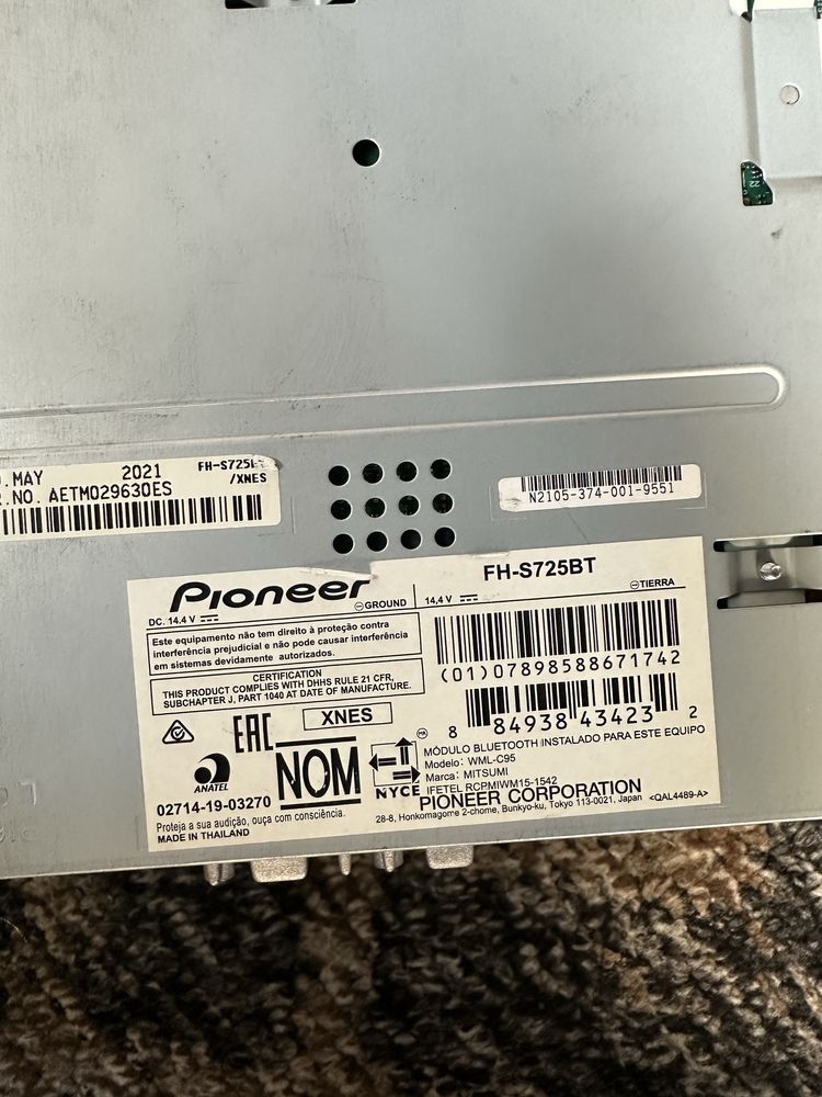 Pioneer 725 (FH-S725BT)
