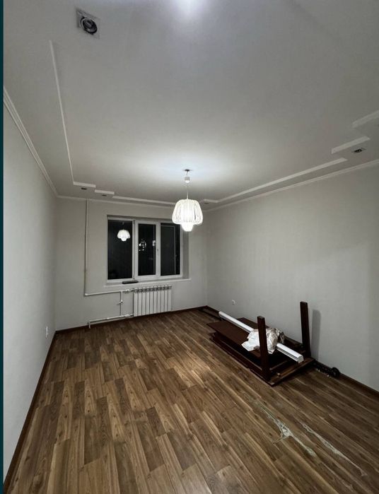 Квартира на Чиланзар -Парус 3/1/4 общ пл 65м  ,можно под тихий офис