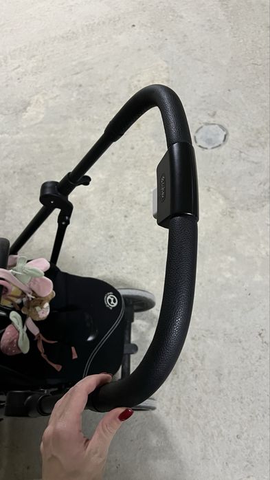 Cybex EEZY S twist