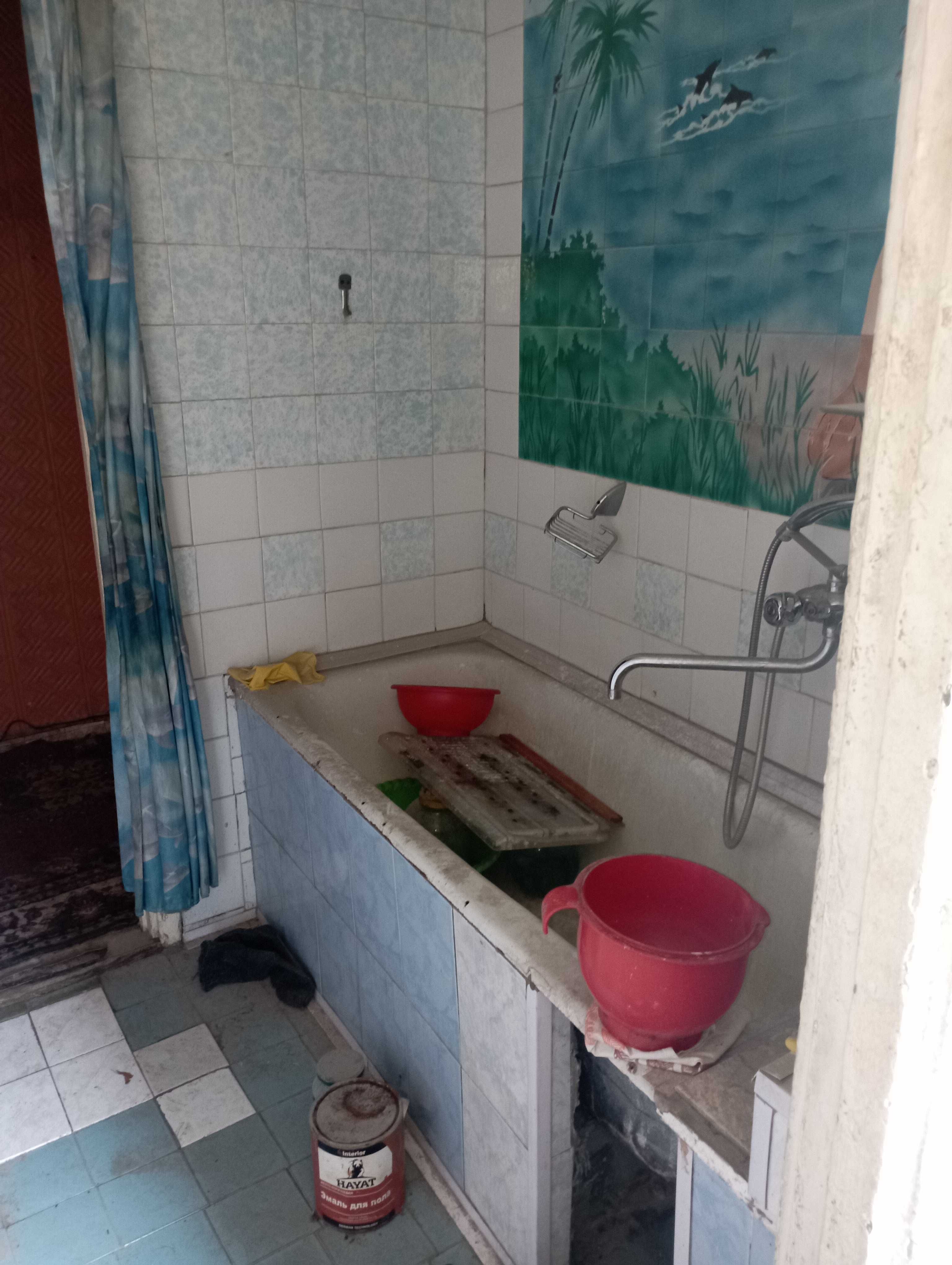 Продам квартиру .