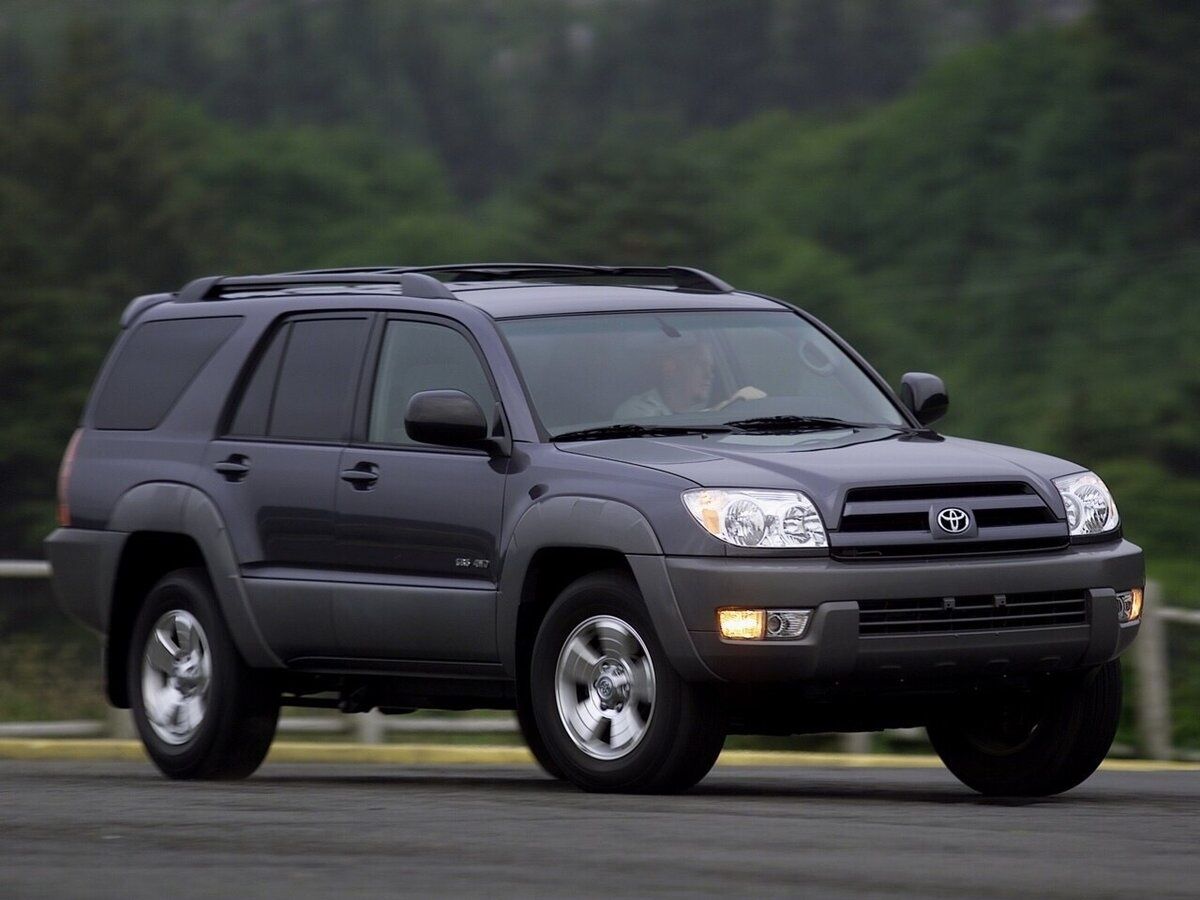 Стекло фар на Toyota 4Runner