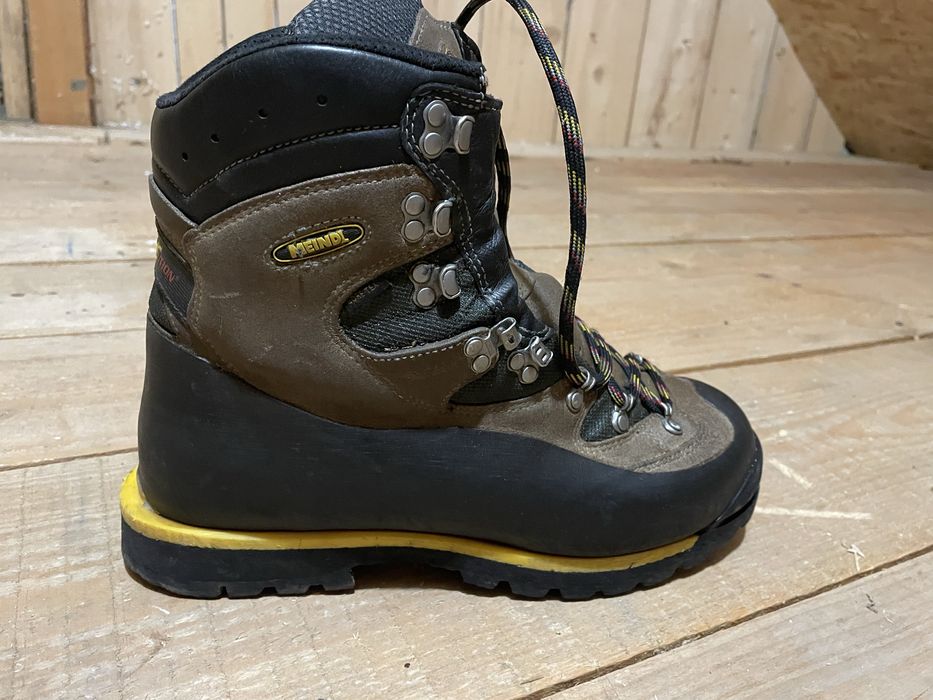 Bocanci Meindl 4 sezoane Gore-Tex, 46
