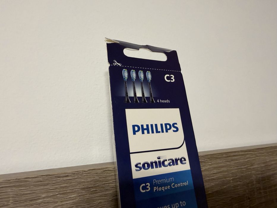 Set 4 Rezerve Periuta Philips Sonicare C3 Premium Plaque Control