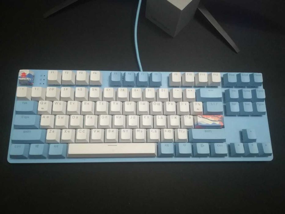 Red Square Keyrox TKL