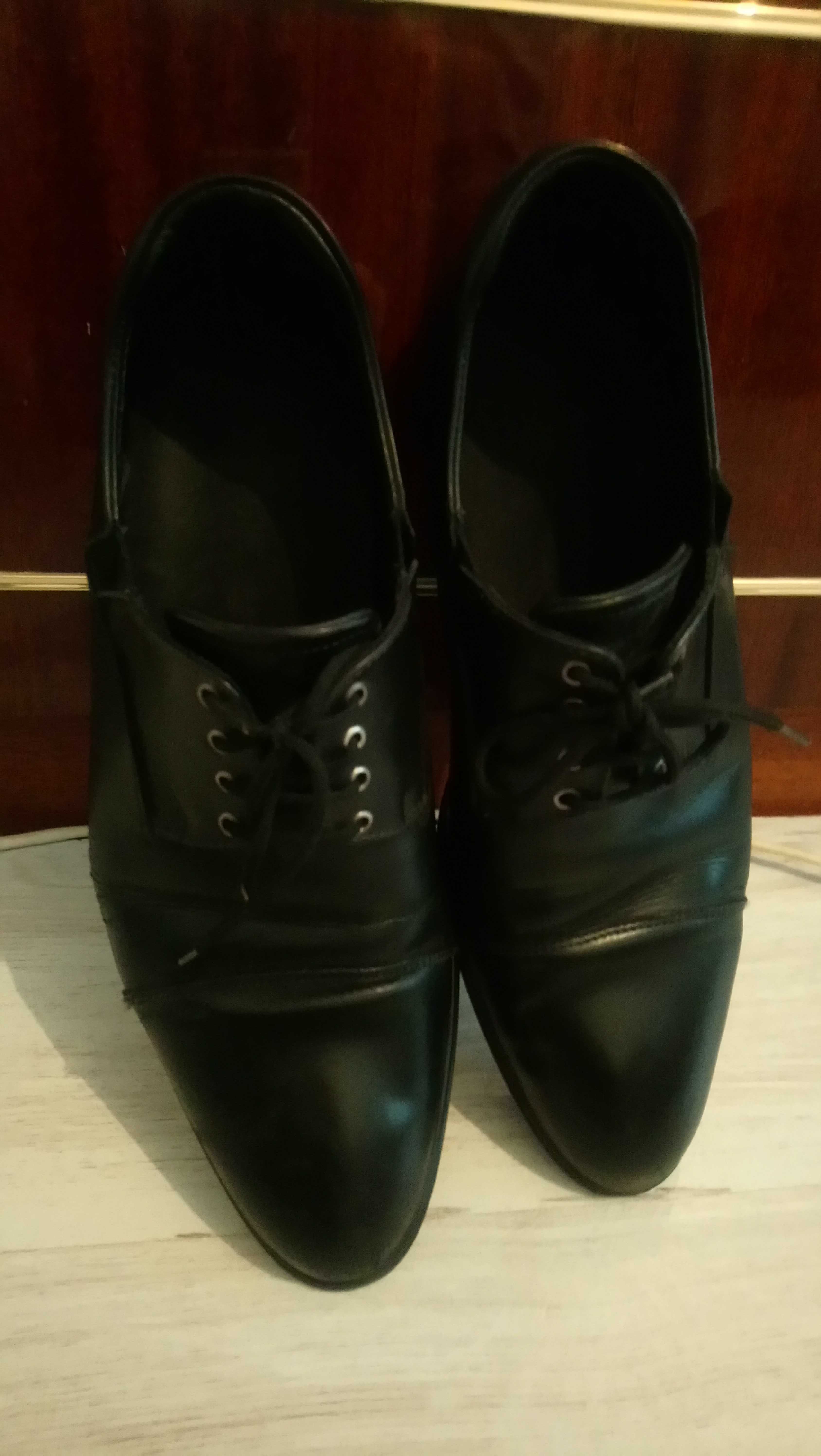 Мъжки оригинални обувки Armani