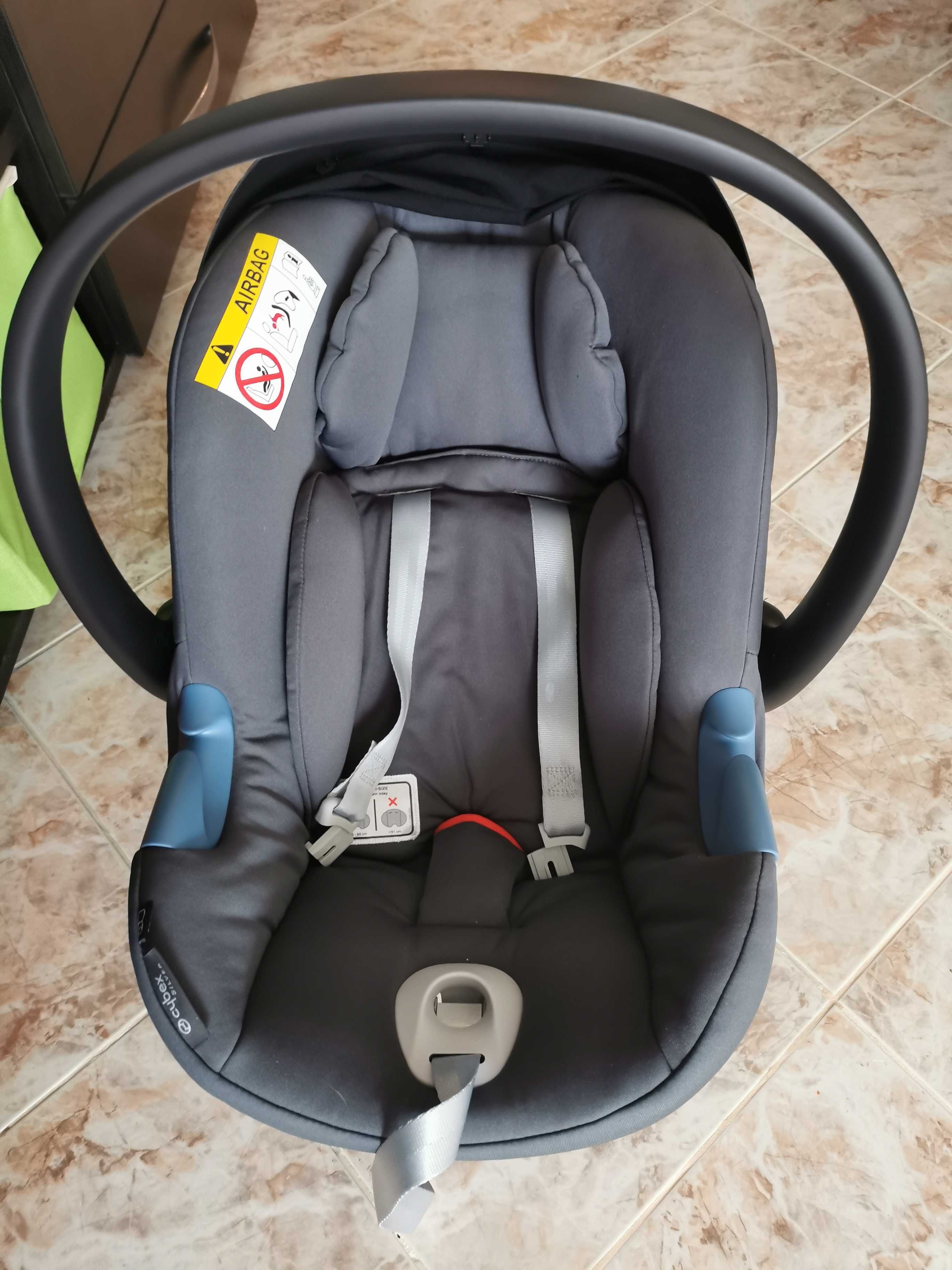 Кош за автомобил Cybex Aton 5