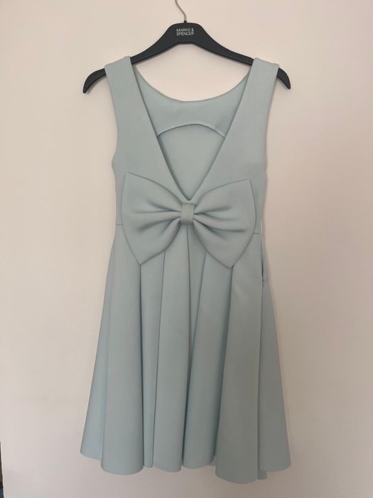 Rochie medie de zi