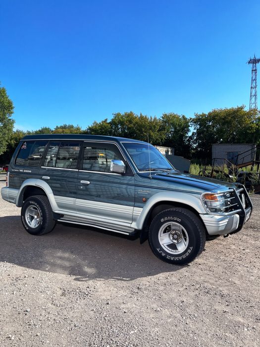 Mitsubishi Pajero 1996 автомат
