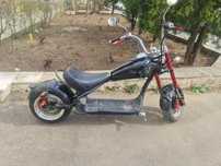 Vând scuter electric Harley
