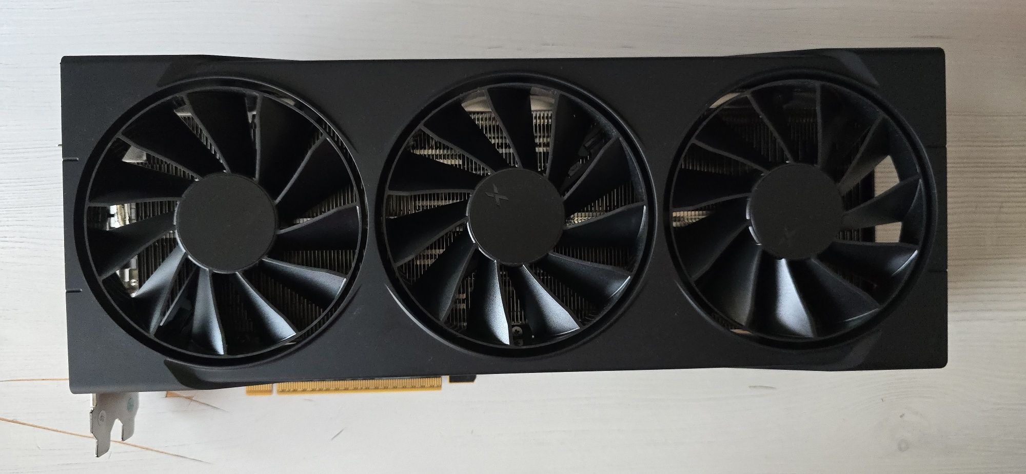 Видео карта XFX RX 9070 XT Swift, 16GB GDDR6, AMD Radeon чисто нова