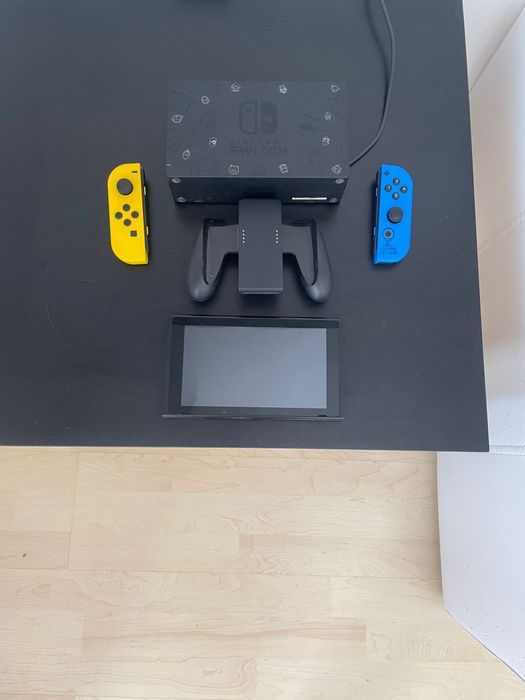 Nintendo Switch Fortnite edition