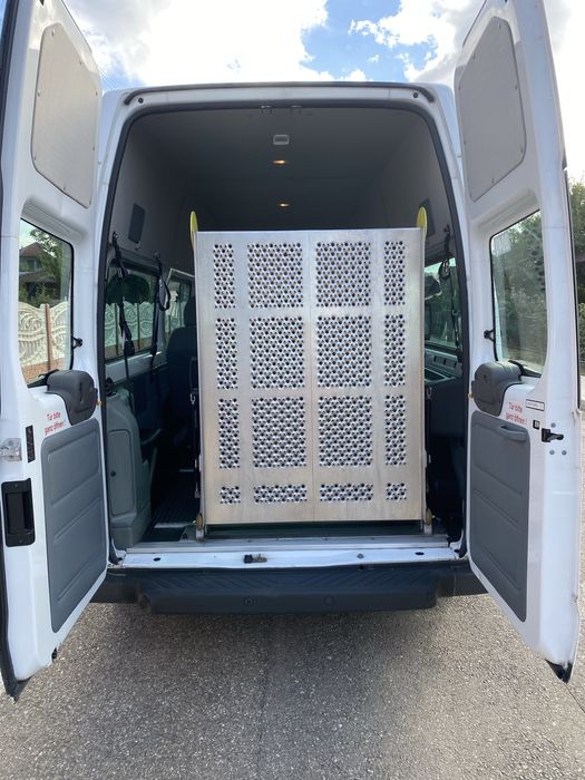 Ford Transit 8+1 2014 2.2 Euro5 A/C model Lung