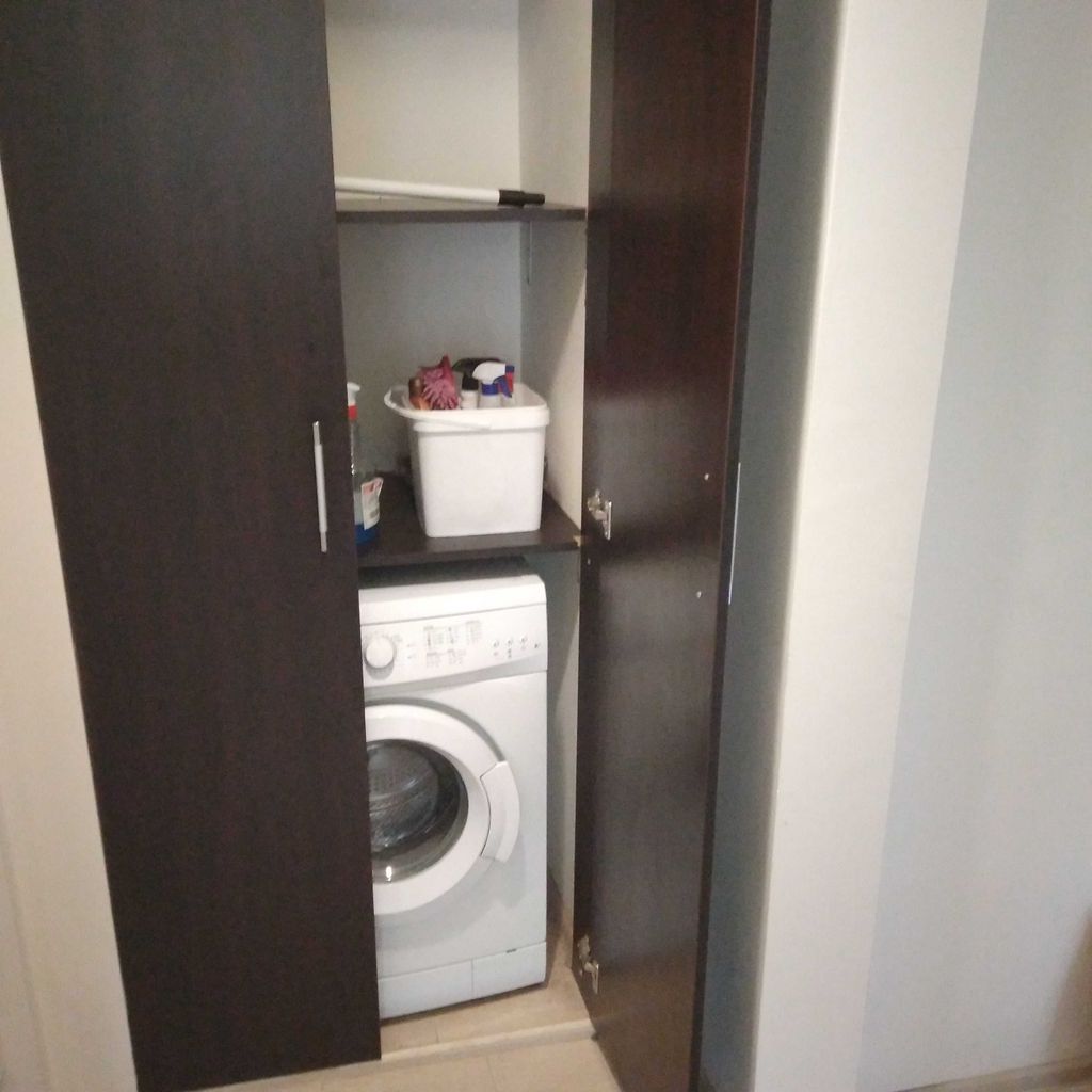 Дава се под наем Тристаен апартамент в Пловдив, Център - 1020 кв.м за 510 € - Снимка #13